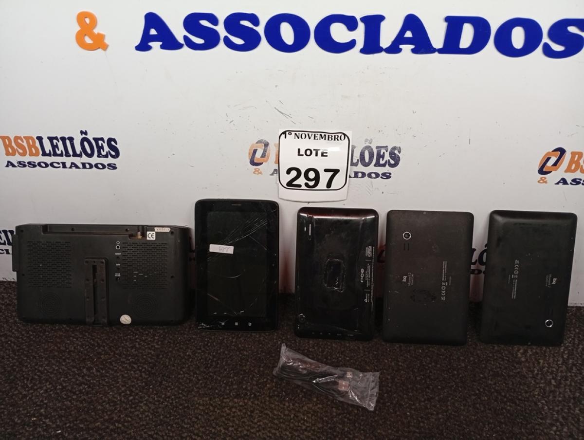 05 TABLETS MARCAS E MODELOS DIVERSOS P/RETIRADA DE PEÇAS. (NO ESTADO) ATENÇÃO! FAZER A VISITAÇÃO ANTES DE ARREMATAR, NÃO SABEMOS SE FUNCIONA. LEILÃO NÃO TEM GARANTIA E NEM DEVOLUÇÃO, SUJEITO A POSSÍVEIS AVARIAS VISÍVEIS/OCULTAS E/OU AUSÊNCIA DE COMPONENTES.